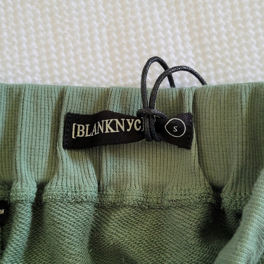 Blank NYC🗽Leopard🐆 Print Lounge Shorts - NWT - Picture 7 of 14